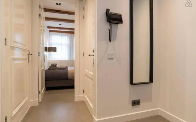 Canal Dream Apartment