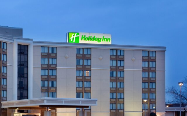 Holiday Inn Rockford, an IHG Hotel