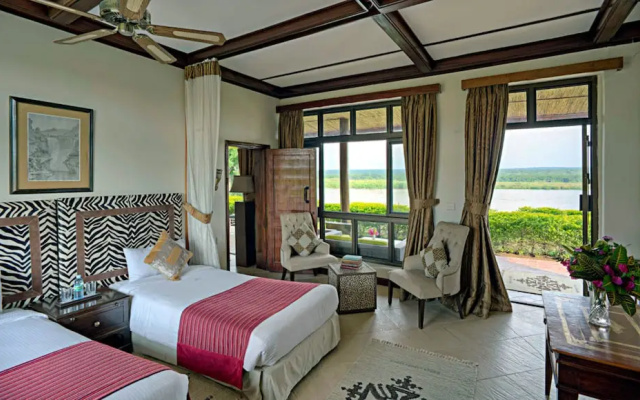 Paraa Safari Lodge