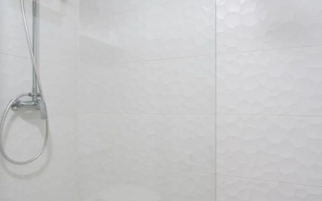 TRIANA 3 Bedrooms & 2 bath Parking Included