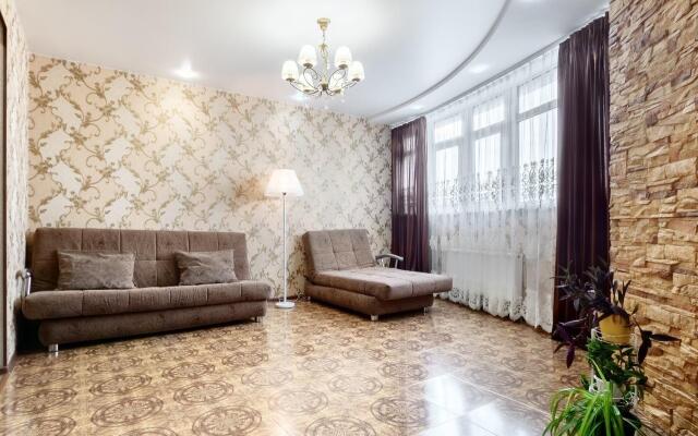 Апартаменты на проспекте Соколова