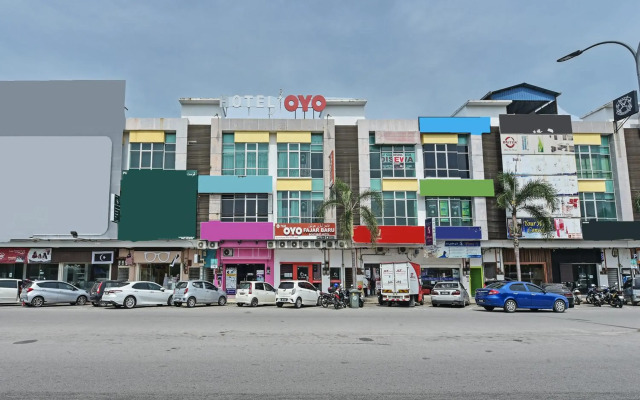 OYO 768 Fajar Baru Boutique Hotel