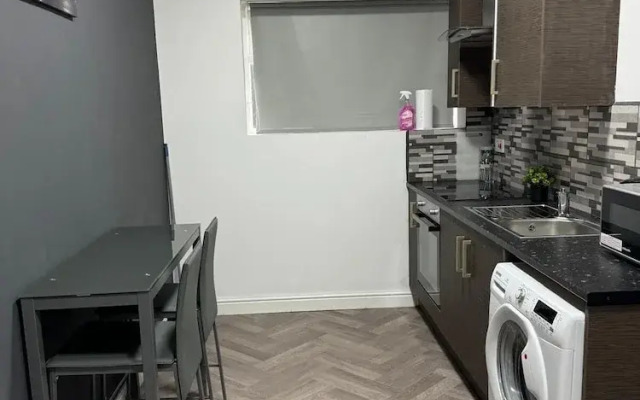 1-bed Apartment in Clifton Nottingham