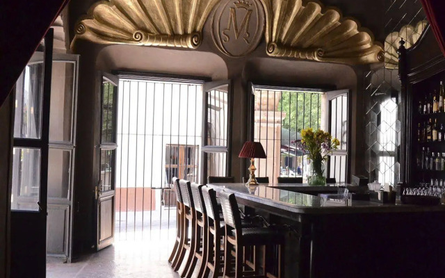 Mesón de Santa Rosa Luxury Hotel