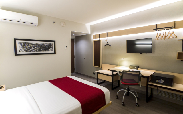 City Express Plus by Marriott Ciudad de México Mundo E