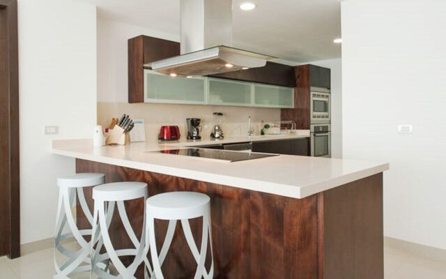 Marea Azul Condominium by ChezPlaya