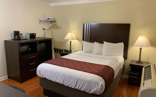 Lombard Plaza Motel