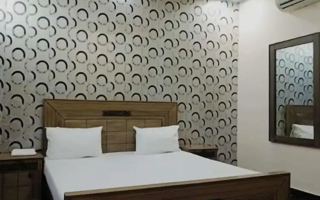 Light Family Couple Guest House