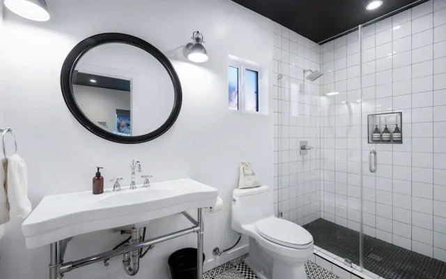 The Gower Street Bungalows by AvantStay