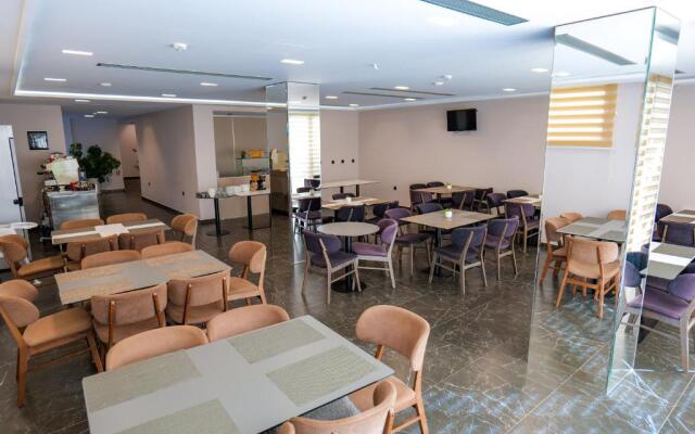 Hotel Semajo