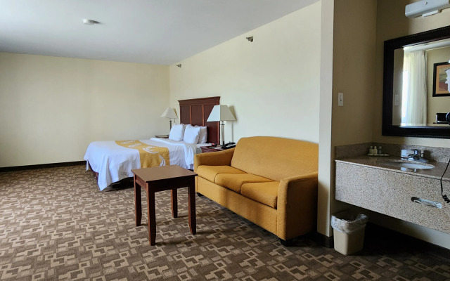 Quality Inn I-70 at Wanamaker