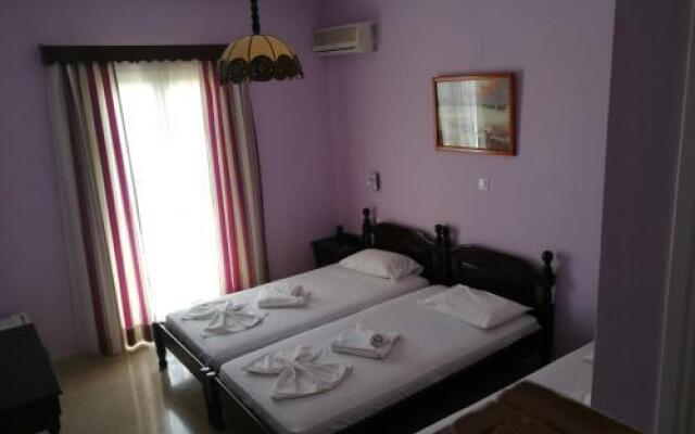 Aparthotel 2 Stars Ios