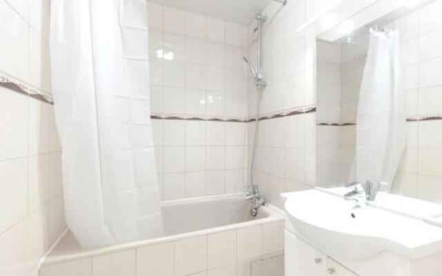 Apartment Place Peclet 1