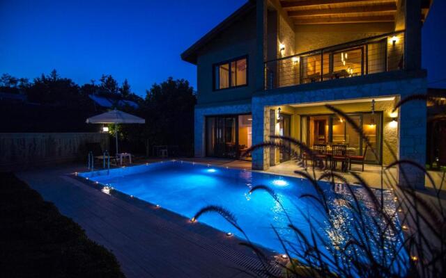 Volans Suites