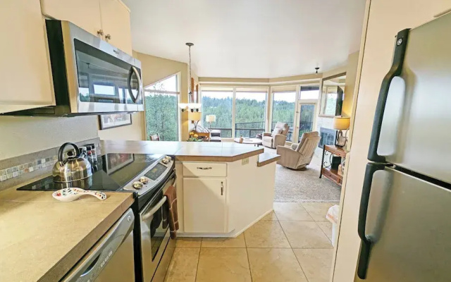 Mt Bachelor Village 332 A SR