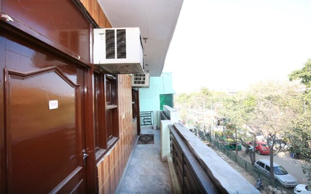 Hotel Golden View BY OYO Rooms