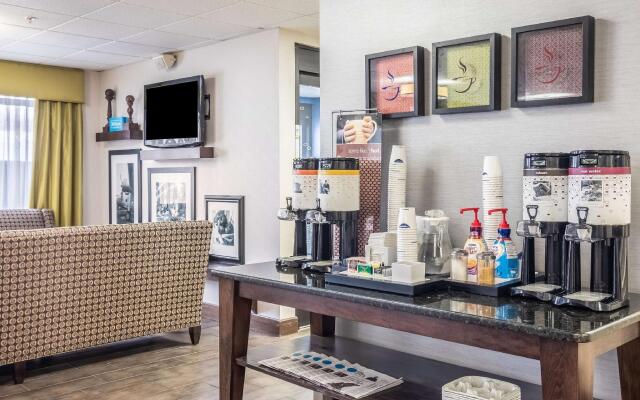 Hampton Inn Youngstown-North