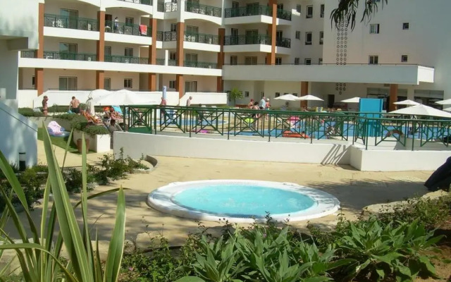 Stella Maris Hotel Apartments