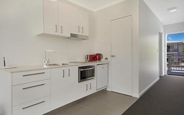 Cooroy Luxury Motel Apartments