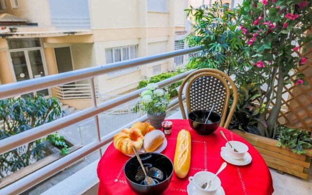 SQUARE MEYERBEER AP4178 By Riviera Holiday Homes