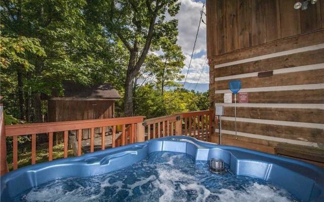 Appalachian Splendor - Two Bedroom Cabin