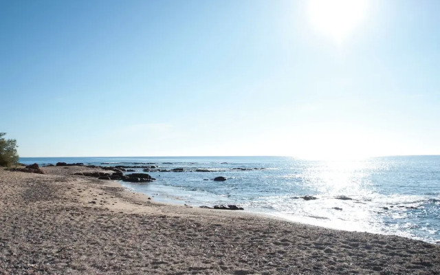 Beautiful Apartment in Bel Epoque Villa With Pool and Beach Access