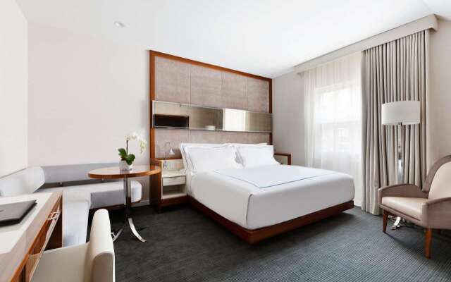 33 Seaport Hotel New York