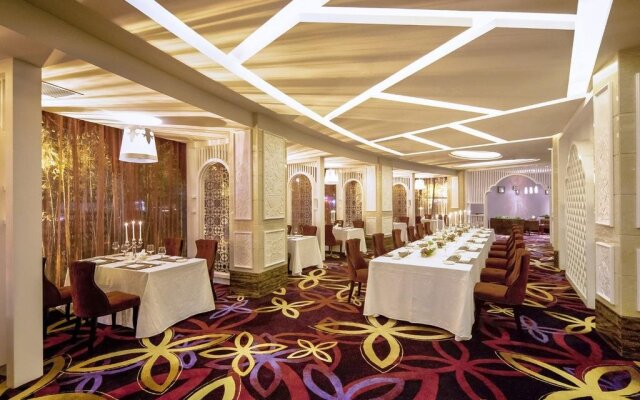 Yixing Grand Hotel