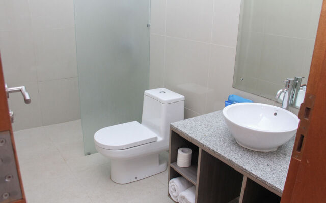 Airy Premier Seminyak Pantai Batu Belig Bali