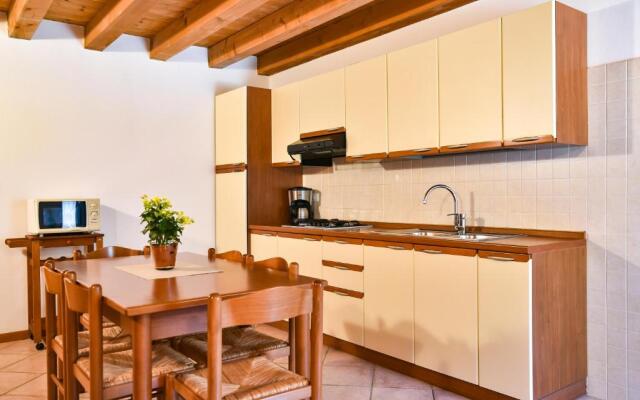 Apartment Colombare Teboi