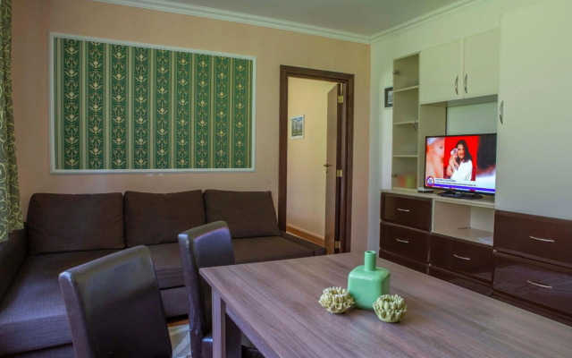 Apartments in Complex Grand Manastira