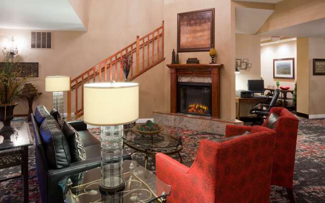 GrandStay Residential Suites - Eau Claire