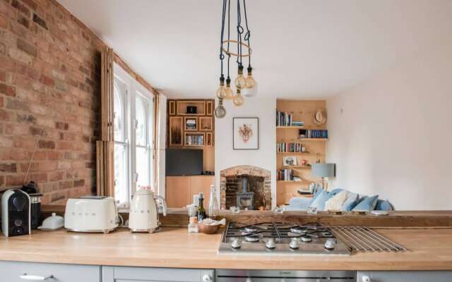 Rustic 1 Bedroom Peckham Flat