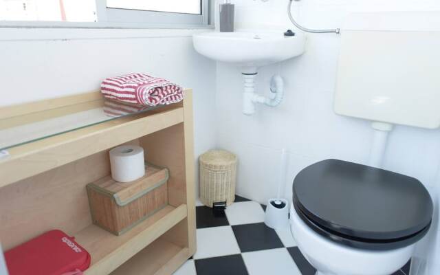 Cozy & Authentic Flat In The Center