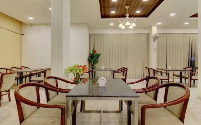 Hotel Triveni by OYO Rooms