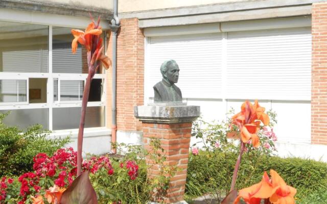 Centre Louis Ormieres