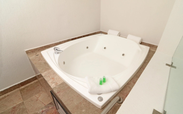 Holiday Inn San Luis Potosi Quijote by IHG