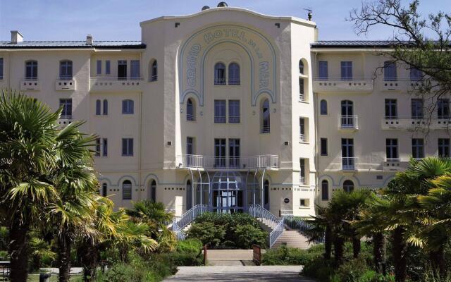 Hôtel Morgat Le Grand Hôtel De La Mer