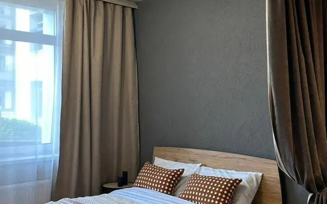 Атмосфера на улице Николая Островского