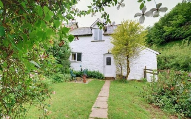 Archaic Holiday Home in Parracombe With Garden Near Exmoor Zoo