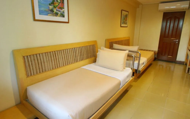 Trace Suites by SMS Hospitality