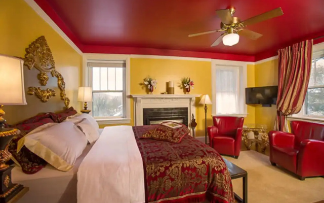 Sweet Biscuit Inn