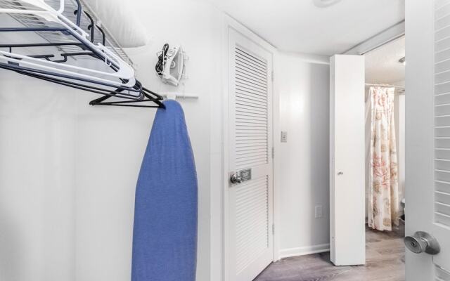 Shoreline Towers 3083