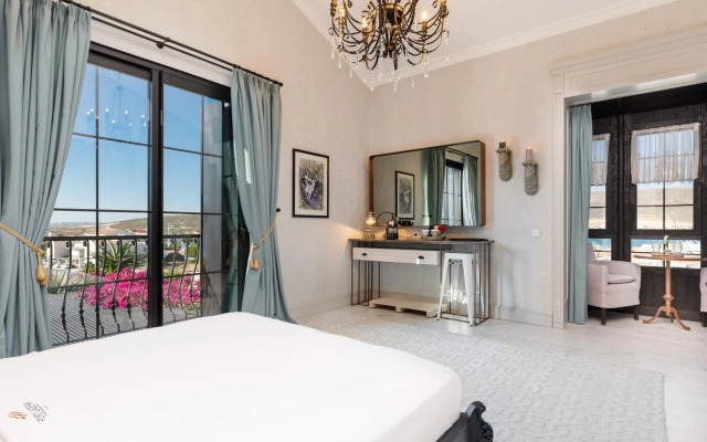 Alacati Port Ladera Hotel - Adults Only