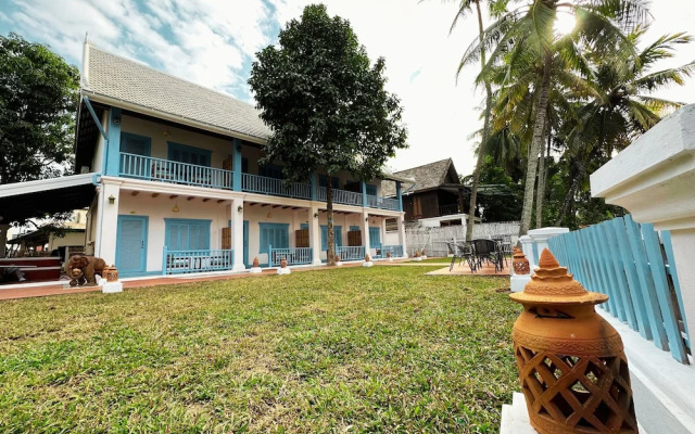 Sadakham hotel