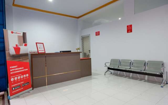 Meotel Purwokerto by RedDoorz