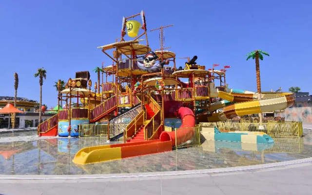 Wyndham Alanya Hotel