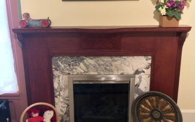 The Parsonage Inn LLC