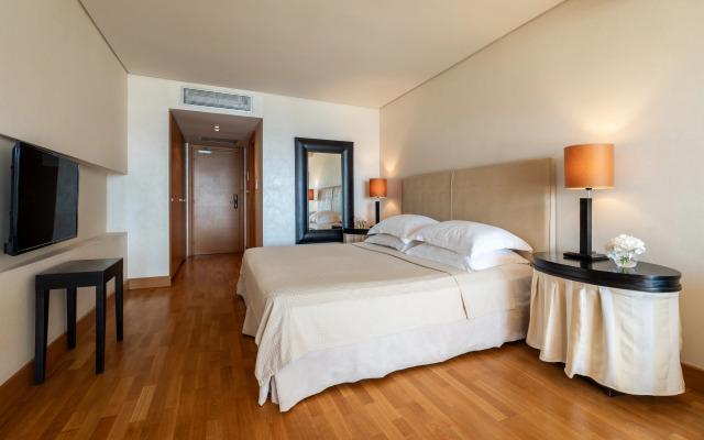 Plaza Resort Hotel