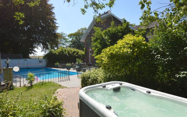 Opulent Villa with Sauna, Hot Tub, Pool